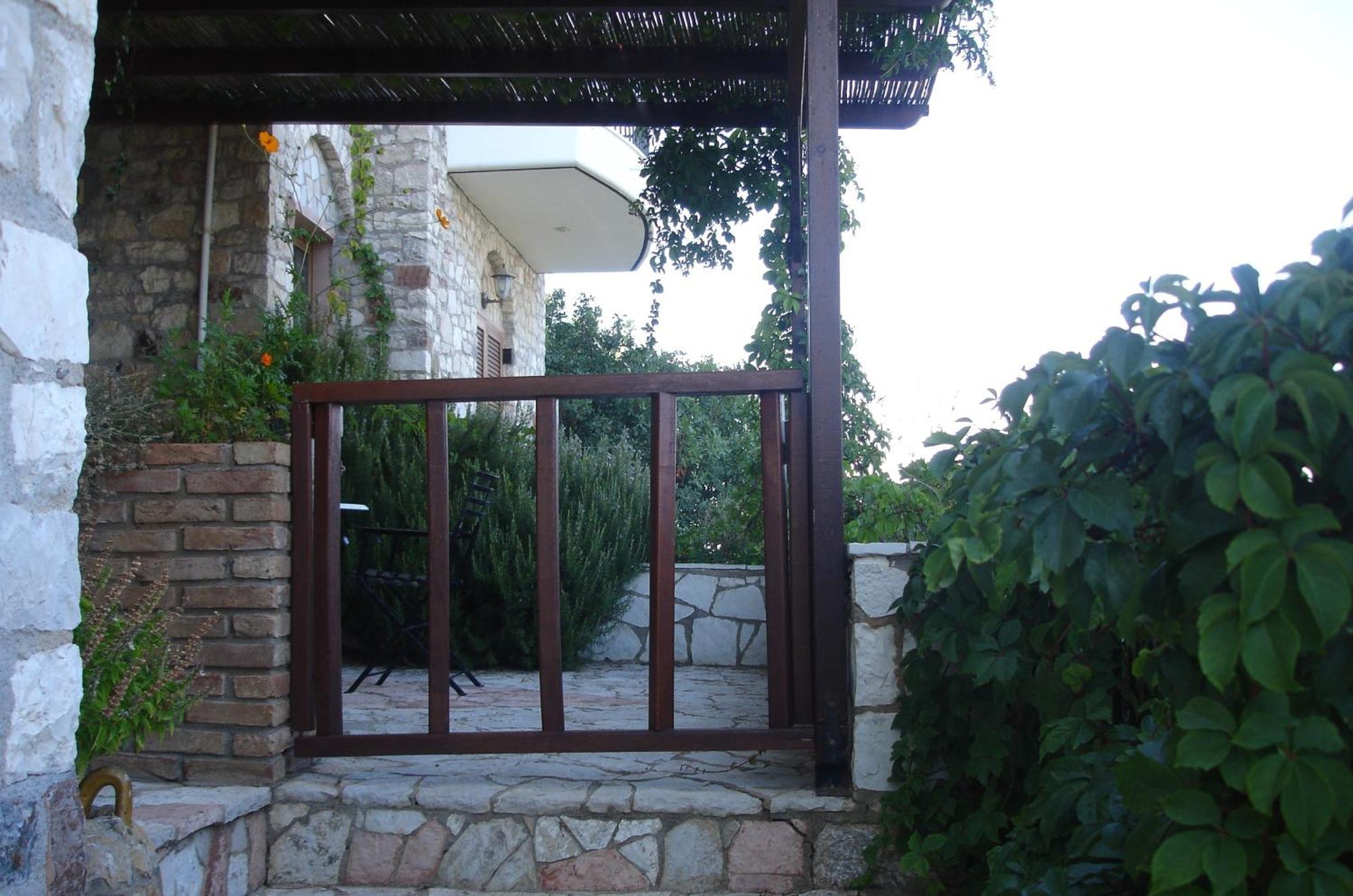 Mathia Apartments Exterior photo